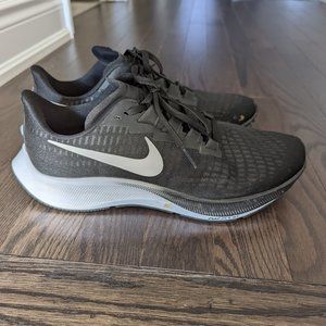 Men's Nike Air Zoom Pegasus 37 - Size 10